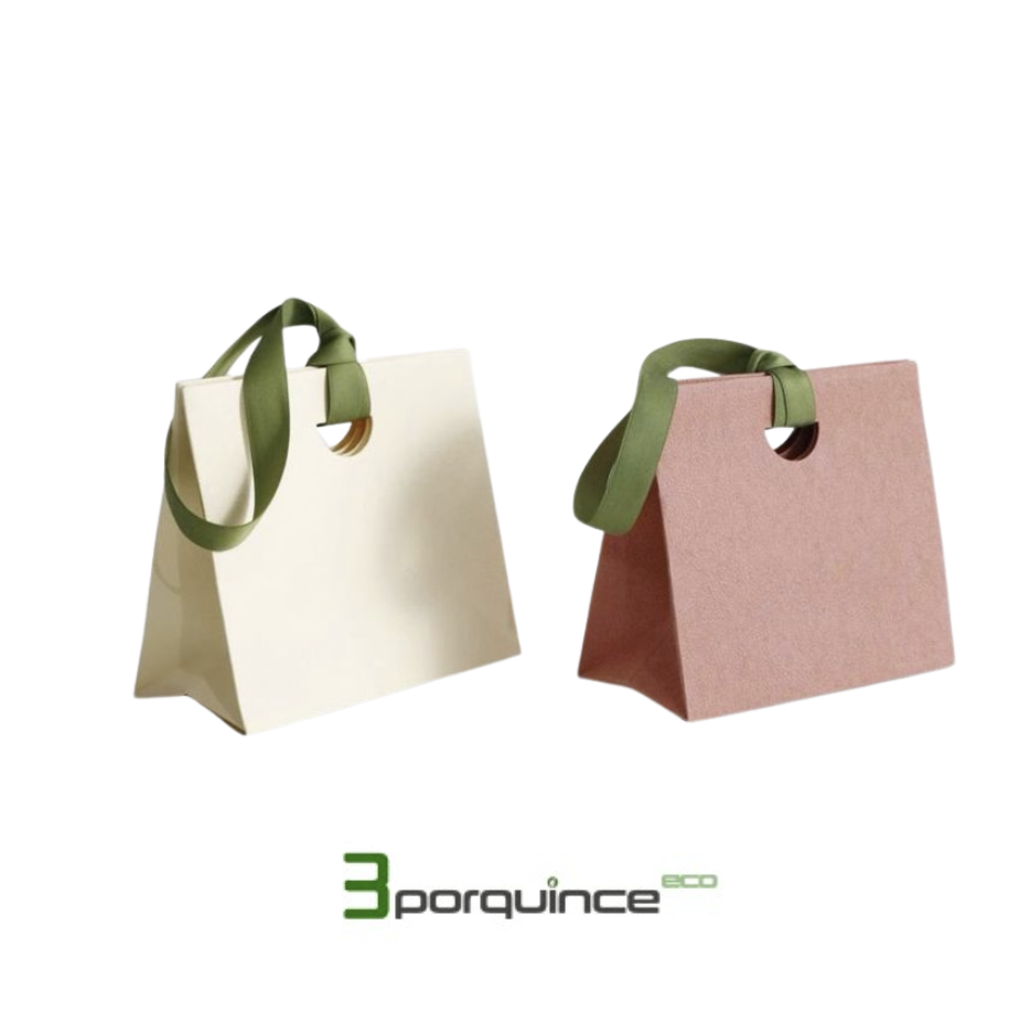 #3porquince #ECO #perchas #ecologicas #packaging #madrid #diseño #portatrajes #bolsasdepapel #bolsasdetela #caja #box #perchas